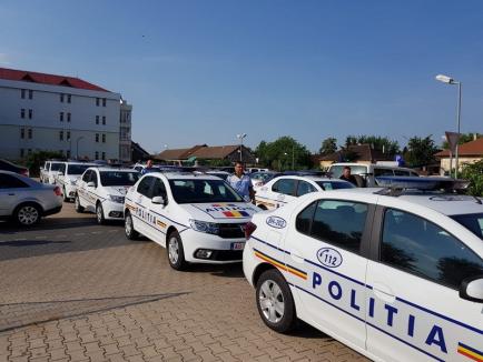 13 cu noroc: Poliția Bihor a primit autospeciale noi, vezi cum arată! (FOTO)