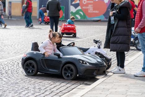 Maşinuţe pentru copii, la Oradea Festifall! Urban Toys vă aşteaptă în Piaţa Unirii (VIDEO)