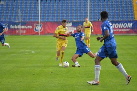 Meciul dintre FC Bihor și FC U Craiova s-a încheiat la egalitate. Tânărul Andrei Moga a înscris primul său gol în Liga a II-a 