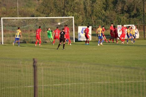 Liga a III-a: Lotus a pierdut nemeritat acasă, iar Crişul Sântandrei a câştigat cu 4-1 derby-ul judeţean cu CS Diosig