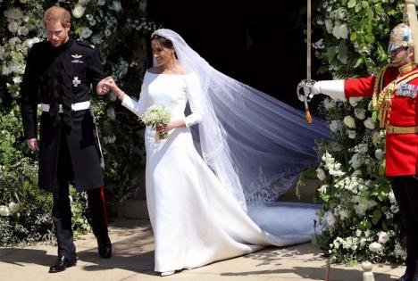Nunta regală. Rochia de mireasă a ducesei Meghan a costat 278.000 de lire sterline