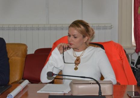 Condamnată de Judecătorie pentru fals în declaraţii şi conflict de interese, fosta şefă a APM Bihor, Sanda Mercea, a fost achitată la Curtea de Apel Oradea!