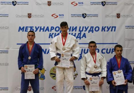 Tinerii judoka orădeni, cei mai buni la "Judo Cup Kikinda 2014" din Serbia