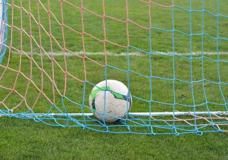 Fotbal: Sâmbătă, de la ora 17, are loc primul derby dintre CSC Sânmartin şi Luceafărul Oradea