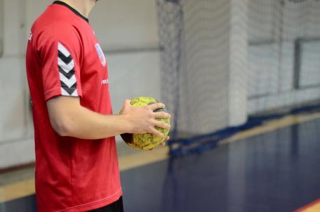 Handbal: CSM Oradea şi-a reluat pregătirile după vacanţa de iarnă