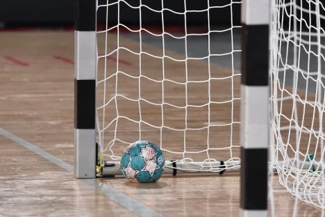 Fetele de la CSU Oradea au câştigat derby-ul cu Arena Târgu Mureş la handbal