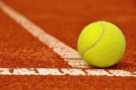 Un bihorean printre câştigătorii turneului de tenis dotat cu Cupa 'Vulturul Negru'