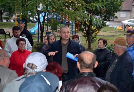 Vice la colindat: Cum i-a convins viceprimarul Mircea Mălan pe orădeni să nu iasă din programul de reabilitare a blocurilor
