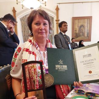 Profesoara Mirela Tanc din Oradea, premiată în Parlamentul britanic (FOTO)