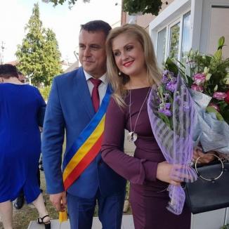 Chef în 7 sate: Peste 2.000 de invitaţi, la nunta unui primar din Maramureş