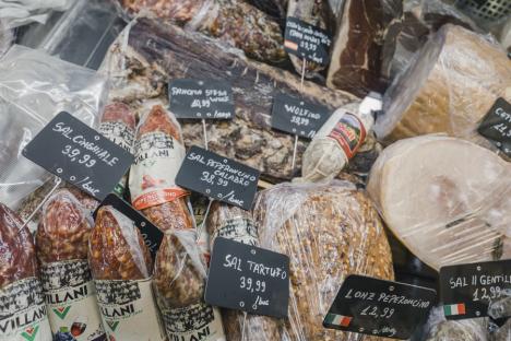 S-a deschis MM Gourmet în Oradea: Descoperă alimente premium din Italia, Spania sau Austria, pe care nu le găseşti în altă parte! (FOTO)