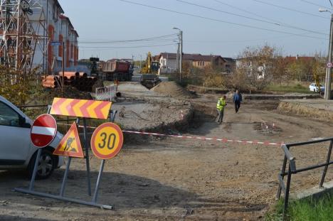 Strada Balogh Istvan de la noile blocuri ANL a intrat în lucrări de asfaltare (FOTO/VIDEO)