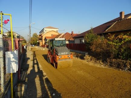 Primăria modernizează până la finele anului încă patru străzi din Oradea, două din Rogerius şi tot atâtea în Ioşia (FOTO)