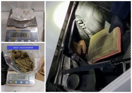Traficanţi de droguri, prinşi în noaptea de Revelion. Substanţele interzise erau ascunse în motorul unei maşini (FOTO / VIDEO)