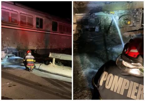 Locomotiva unui tren a luat foc în Oradea, în toiul nopții. Cum a pornit incendiul (FOTO/VIDEO)