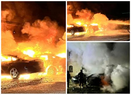 Incendiu de amploare în Ștei, după ce cineva a dat foc intenționat unei mașini. Flăcările au distrus trei autoturisme și o patiserie (FOTO)