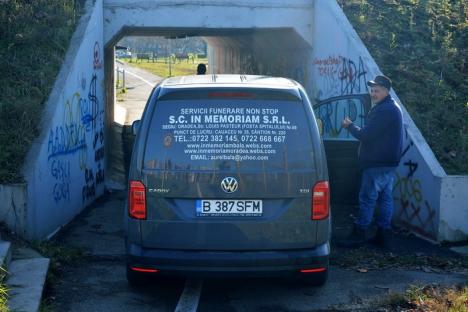 Cadavrul unui bărbat, descoperit în zona Podului Sovata din Ioşia (FOTO)
