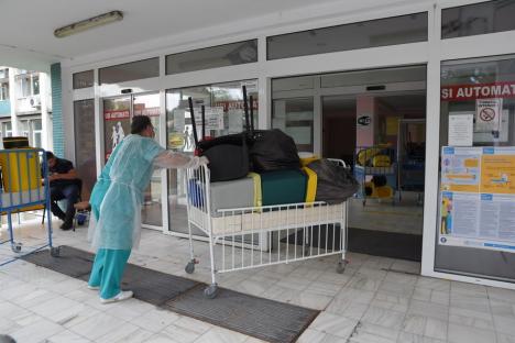 Covidul, 'evacuat' din Spitalul Municipal Oradea: Ultimii pacienţi cu coronavirus au fost mutaţi luni seară în vechea secţie de Boli Infecţioase (FOTO / VIDEO)
