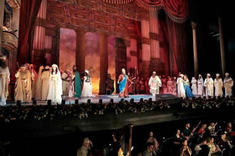 Opera 'Nabucco', pe scena Teatrului Regina Maria