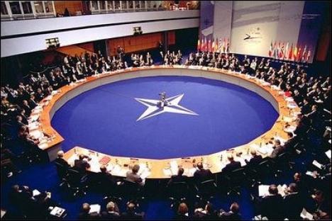 NATO va înfiinţa două centre de comandă şi control în România