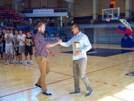 CSM Oradea a câştigat ediţia 2012 a Memorialului "Tony Alexe" la baschet masculin