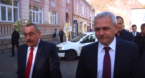 Lider PSD, către un protestatar care îl huiduia pe Dragnea: 'Dă-te dracu’' (VIDEO)