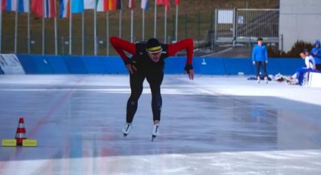 Prima medalie de aur pentru România la o Cupă Mondială de patinaj viteză. Campionul, un tânăr de 20 de ani