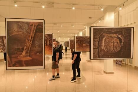 Noaptea Muzeelor, un succes. Orădenii au stat la coadă, ca să vadă expoziţiile din oraş (FOTO / VIDEO)