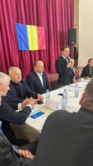 Primarii și consilierii locali aleși în iunie în Bihor au început să-și preia mandatele (FOTO)