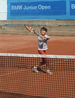 Nora Nemes, revelaţia ediţiei de iarnă a CN de tenis de la Bucureşti 