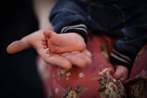 Evoluție demografică negativă în Bihor: Sunt mai puțini nou-născuți, anunță Direcția de Statistică