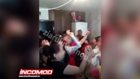 Izolaţi... la chef: Petrecere de logodnă, oprită de poliţişti cu spray-uri lacrimogene