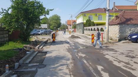 Va fi cu sens unic. Modernizarea străzii Octavian Goga urmează să fie finalizată la jumătatea lunii mai (FOTO)
