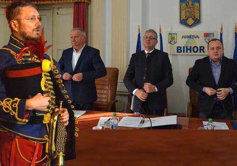 Marea Epurare: După ce şi-au rezolvat clientela, şefii Consiliului Judeţean Bihor pregătesc concedierea funcţionarilor indezirabili (DOCUMENTE)