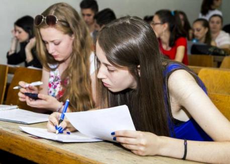 20 de medalii şi locul I pe naţiuni pentru studenţii români participanţi la Olimpiada Internaţională de Matematică