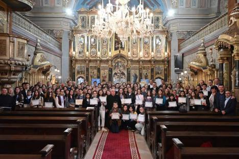 Elevii calificați la faza națională a unei olimpiade interdisciplinare vin la Oradea