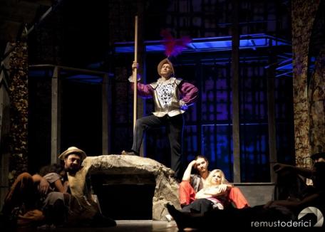 Actori în turneu: Teatrul Regina Maria, invitat în această toamnă la 10 festivaluri naţionale