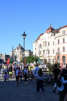 Oradea City Running Day: Alergători în locul mașinilor, duminică, în oraș (FOTO/VIDEO)