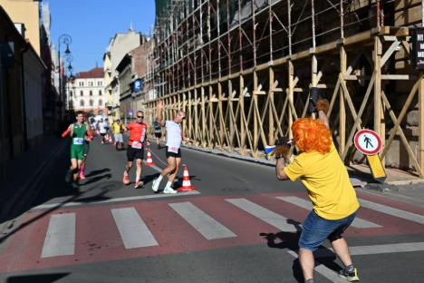 Oradea City Running Day: Alergători în locul mașinilor, duminică, în oraș (FOTO/VIDEO)