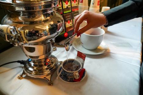 Degustări de cafea, ceai și kola artizanală. A început Oradea Coffee Festival (FOTO/VIDEO)