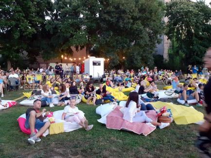 Visul american: Oradea Summer Film a debutat cu o peliculă despre militari NATO blocați într-un sat românesc (FOTO)
