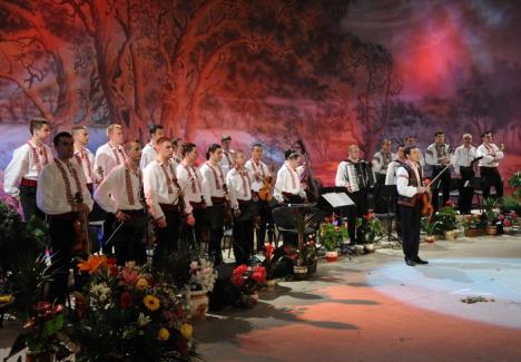 Orchestra Rapsodia Bihoreană, invitată la un spectacol in memoriam Mărioara Murărescu