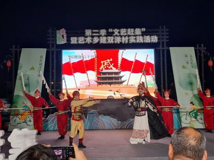 Artistul orădean Ovi D. Pop, premiat la un carnaval de fotografie din China (FOTO)