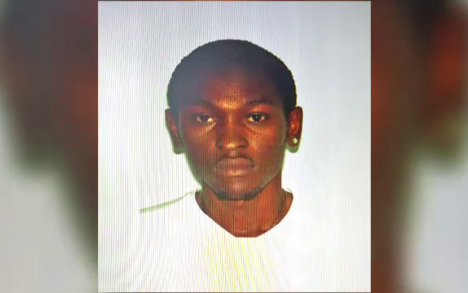 Medicul nigerian acuzat că a încercat să otrăvească o orădeancă, achitat pentru tentativă de omor, dar condamnat pentru contrabandă