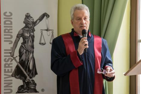 „Un lord al dreptului” a devenit Doctor Honoris Causa al Universității din Oradea (FOTO)