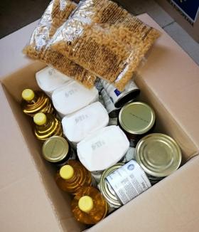 Bihorenii care beneficiază de ajutoare de la UE și Guvern își pot ridica pachetele cu alimente și produse de igienă de la primăriile din județ