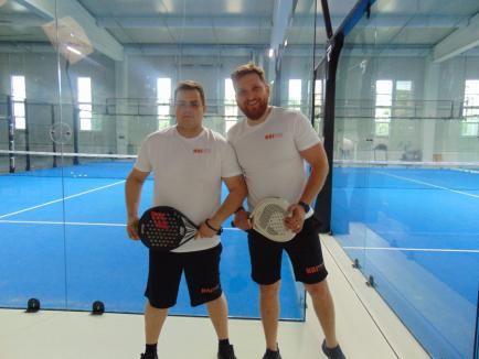 Mai mult decât un turneu: angajații NBI Industrial Oradea au construit spiritul de echipă pe terenul de padel (FOTO)