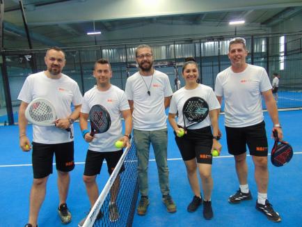 Mai mult decât un turneu: angajații NBI Industrial Oradea au construit spiritul de echipă pe terenul de padel (FOTO)