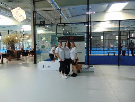 Mai mult decât un turneu: angajații NBI Industrial Oradea au construit spiritul de echipă pe terenul de padel (FOTO)
