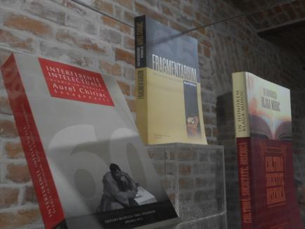 Pagini de ştiinţă: Zilele Muzeului Ţării Crişurilor au continuat cu o expoziţie şi o nouă lansare de carte (FOTO)